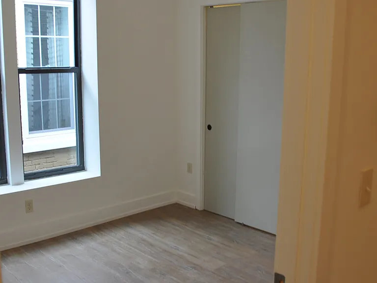 1334 Harvard St NW #2 — Photo 4