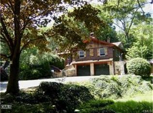 1 Brenner Rd, Norwalk, CT 06851