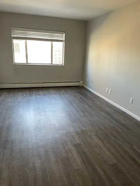 1 bed, 500 sqft, $895 — Photo 4