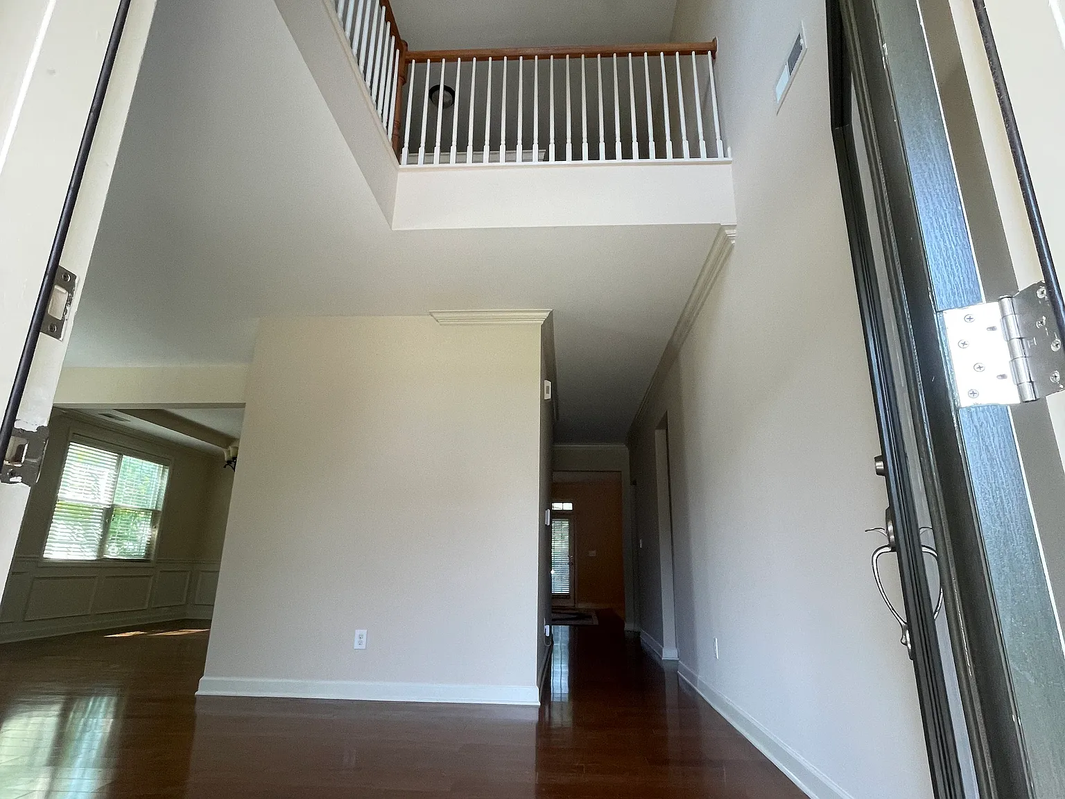 5 bed, 3416 sqft, $2,600 — Photo 2