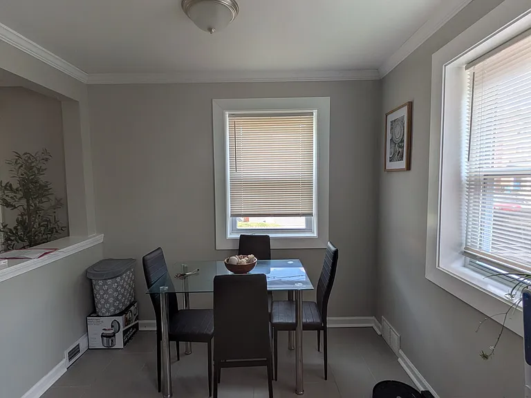 125 Orchard Ave — Photo 5