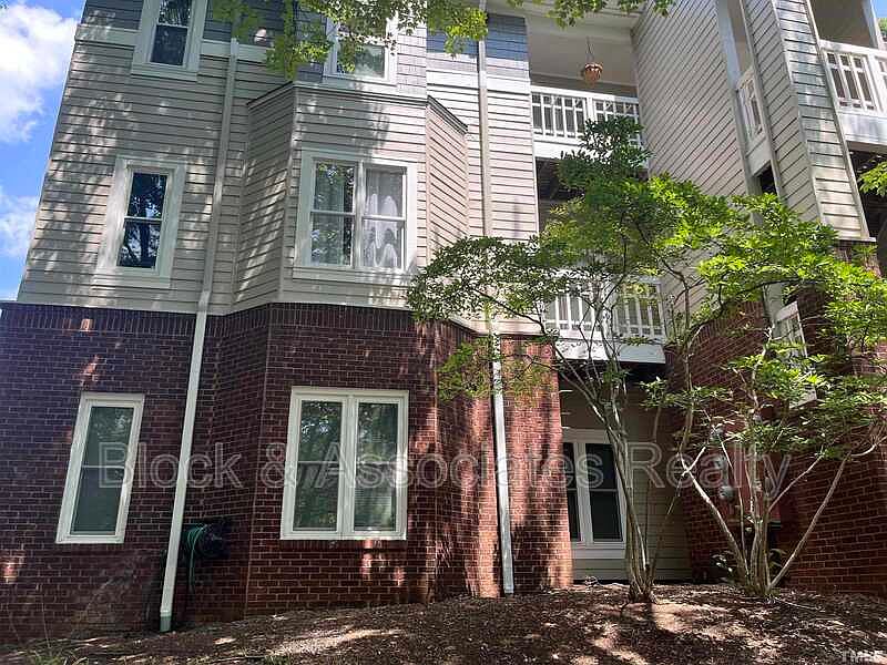 1001 Brighthurst Dr UNIT 202, Raleigh, NC 27605 Zillow