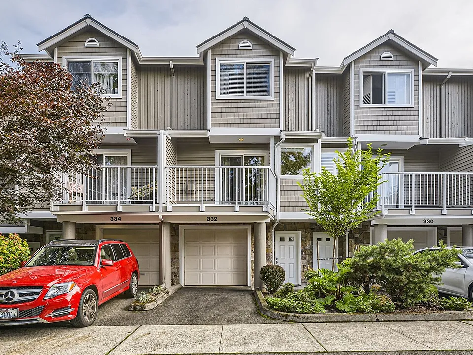 332 5th Ave S