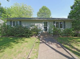 532 Crestwood Dr, Jackson, MO 63755