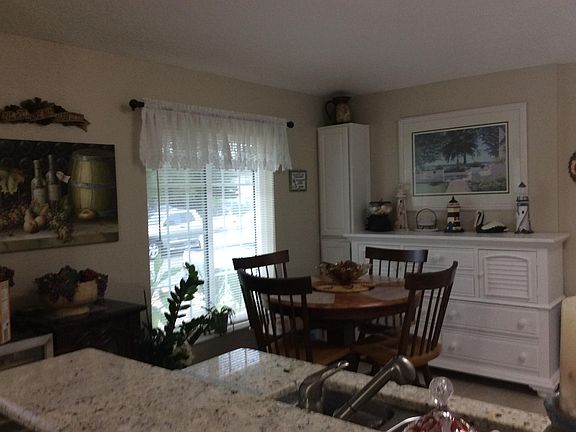 5th image of 741 Laurel Bay Cir
