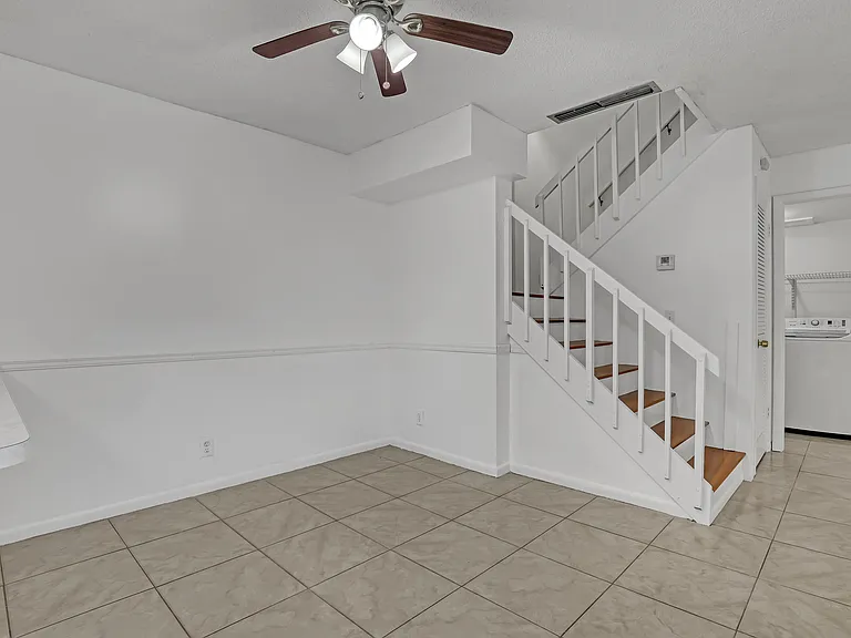 6335 Red Pine Ln #A — Photo 8