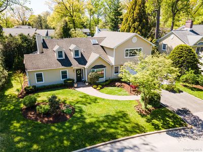 28 Old Field Lane, Great Neck, NY, 11020