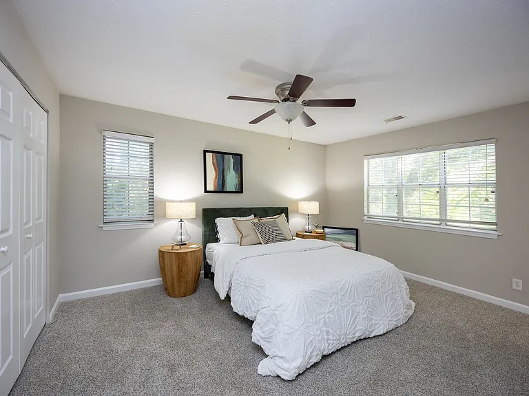 Aqua at Sandy Springs — Photo 23