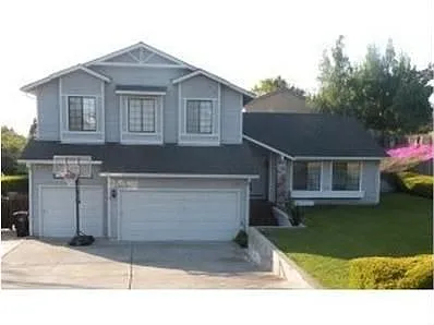 3557 Westview Dr photo 1