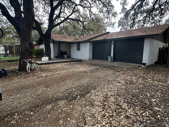 5th image of 1005 Hondo