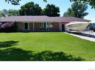 2948 Randall Rd, Ransomville, NY 14131