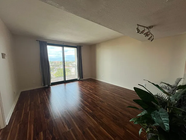 300 S Duval St #903 — Photo 12
