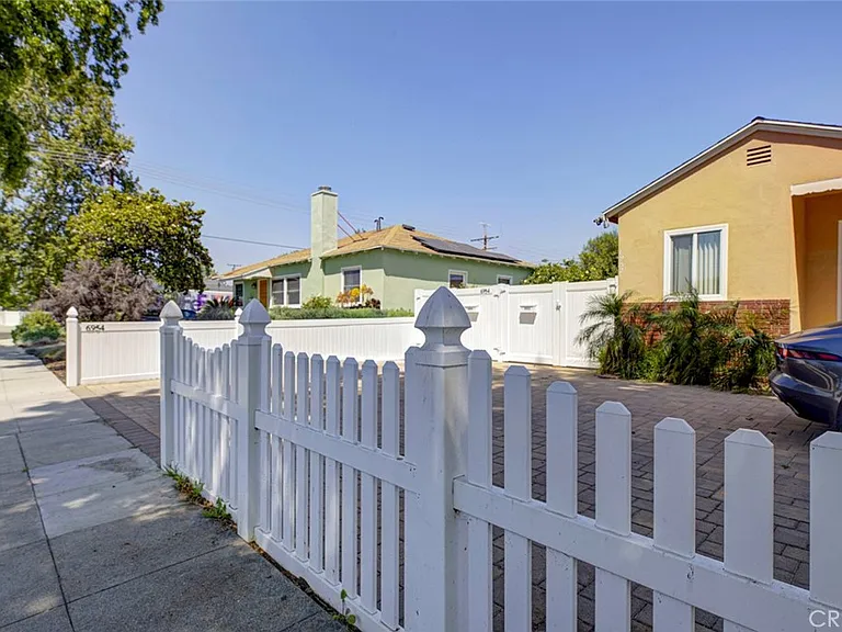 6954 Jellico Ave — Photo 46