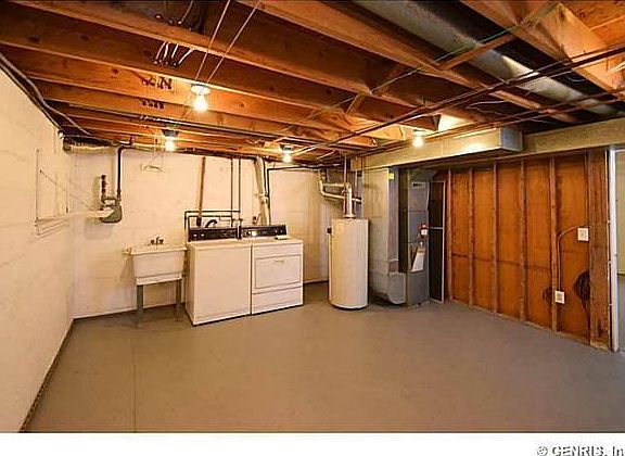 Laundry room in the unit