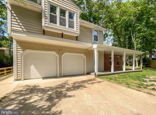 15768 Edgewood Dr, Dumfries, VA 22025