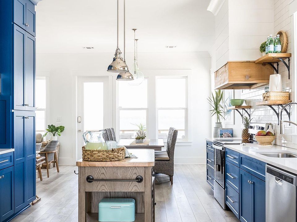 7352 Grand Navarre Blvd, Navarre Beach, FL 32566 Zillow