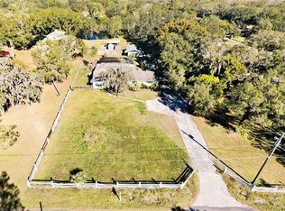 406 Duque Rd, Lutz, FL 33549