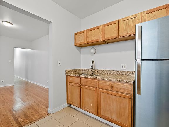 5th image of 7001-7007 S Merrill Ave #2135-2141