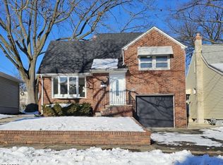 76 Kierstead Ave, Nutley, NJ 07110