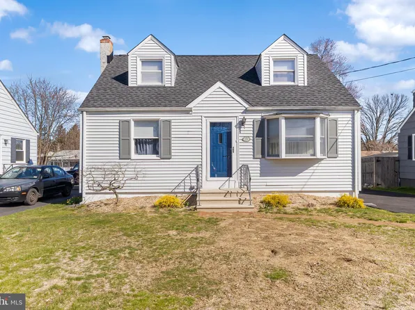 158 Lincoln Ave, Hightstown, NJ 08520