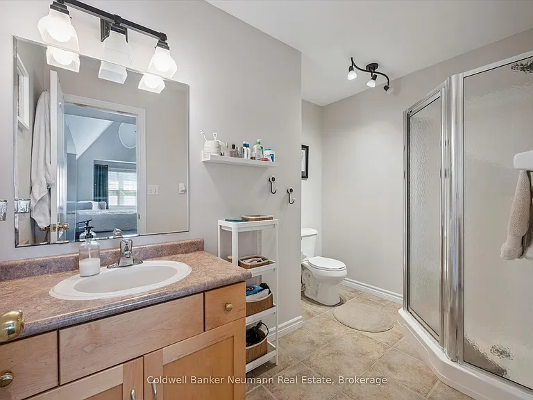 165 Terraview Cres #2 — Photo 26