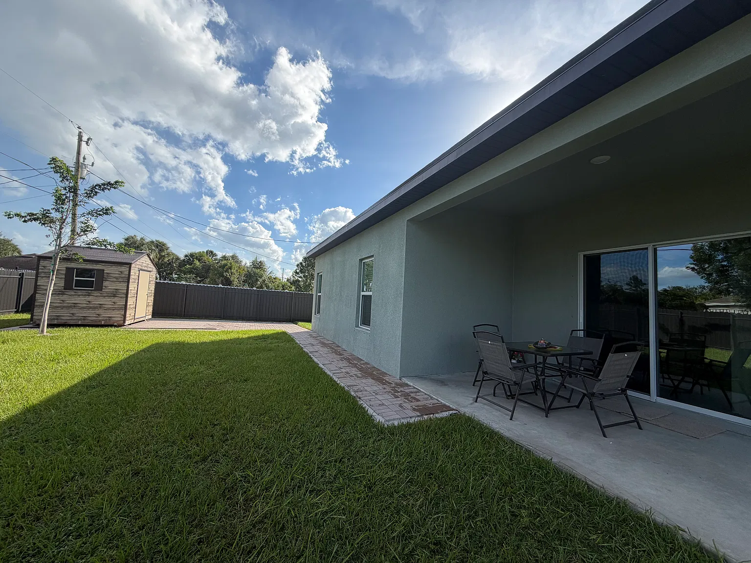 4 bed, 1851 sqft, $3,000 — Photo 3
