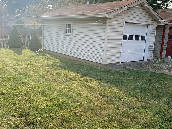 2nd image of 6130 Norwaldo Ave