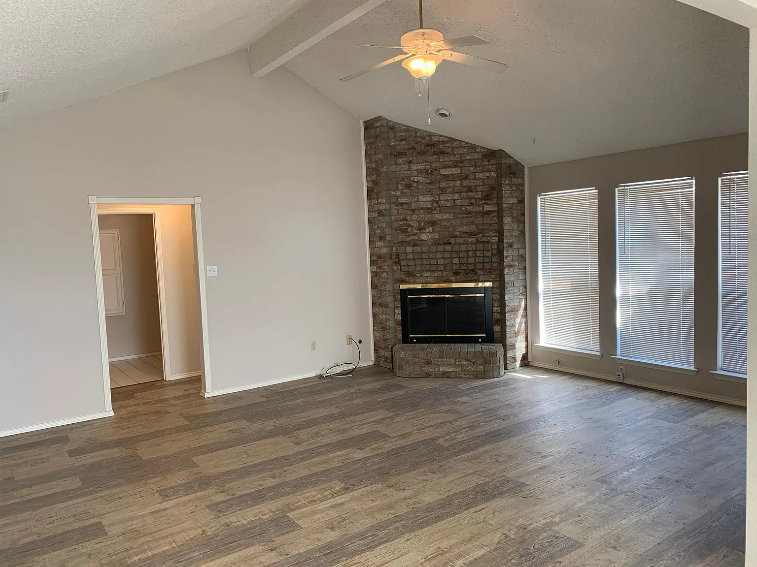 3 bed, 1771 sqft, $2,125 — Photo 4
