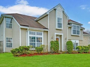 11 Kentucky Way, Freehold, NJ 07728