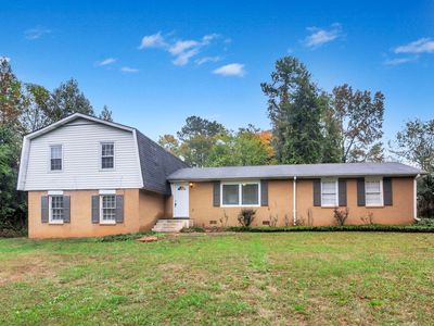 3258 Five Forks Trickum Rd Sw Lilburn Ga 30047 Zillow