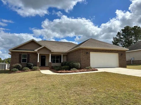 100 Diamond Fields Dr, Troy, AL 36079