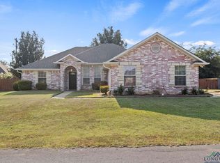 2703 Silver Spring Trl, Mount Pleasant, TX 75455