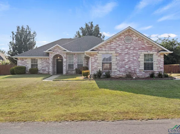 2703 Silver Spring Trl, Mount Pleasant, TX 75455