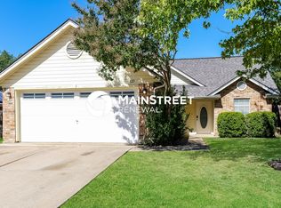 6329 N Park Dr, Watauga, TX 76148