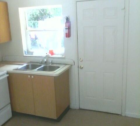 4th image of 6803 Palomar Pkwy