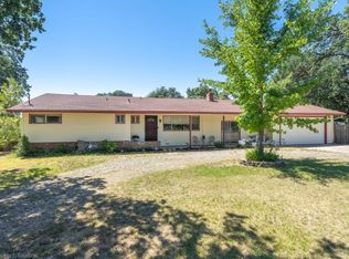 21961 Hillside Dr, Palo Cedro, CA 96073