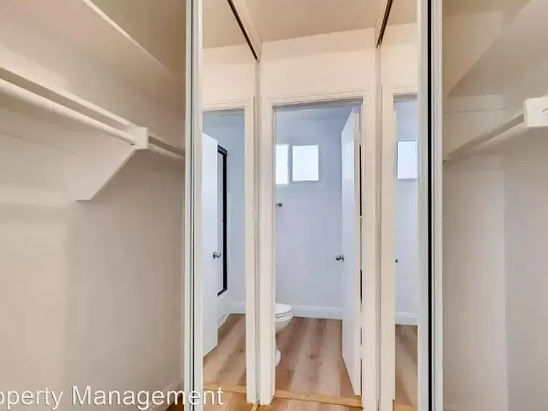 3824 Overland Ave #9 — Photo 9
