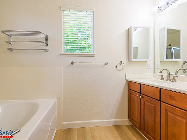 789 Batista Dr — Photo 12