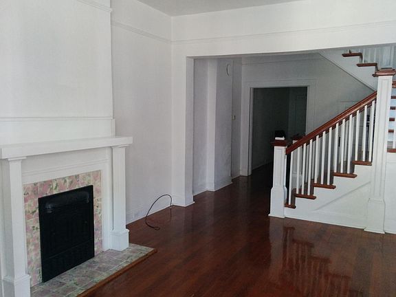 5th image of 7926 Sycamore St