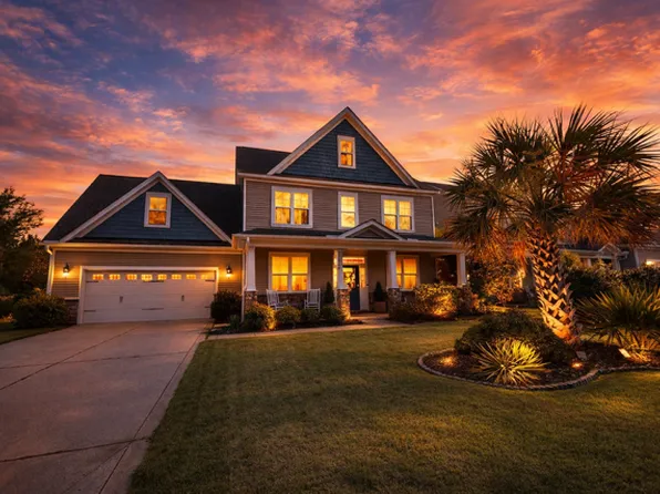 1401 Eastbourne Dr, Wilmington, NC 28411