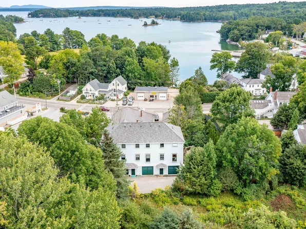 19 Pleasant Street #3, Blue Hill, ME 04614