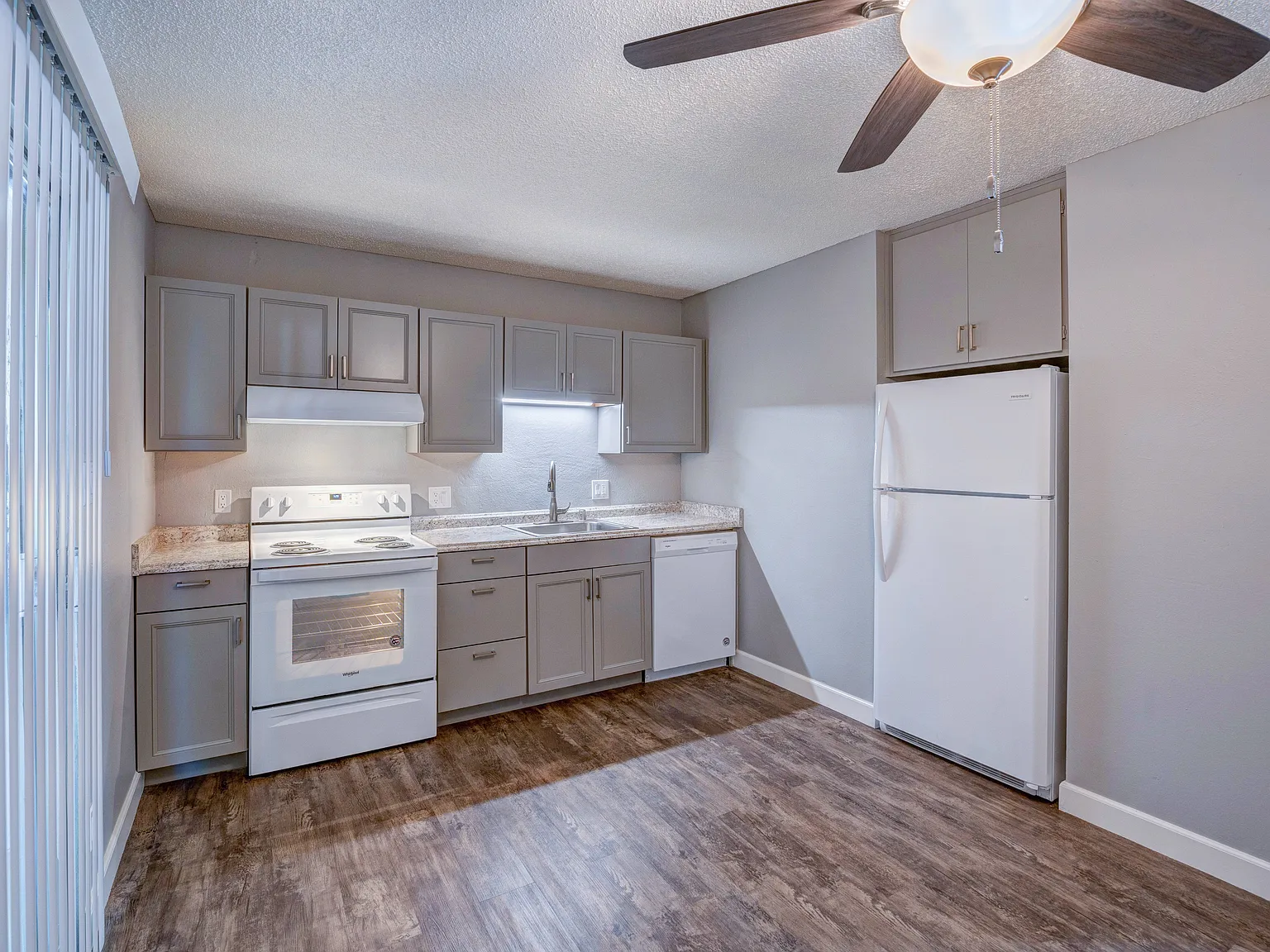 Juniper Garden Apartments — Photo 4