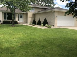 16609 S Timberview Dr, Plainfield, IL 60586