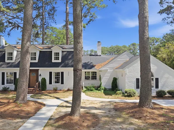 909 Parkside Drive NW, Wilson, NC 27896