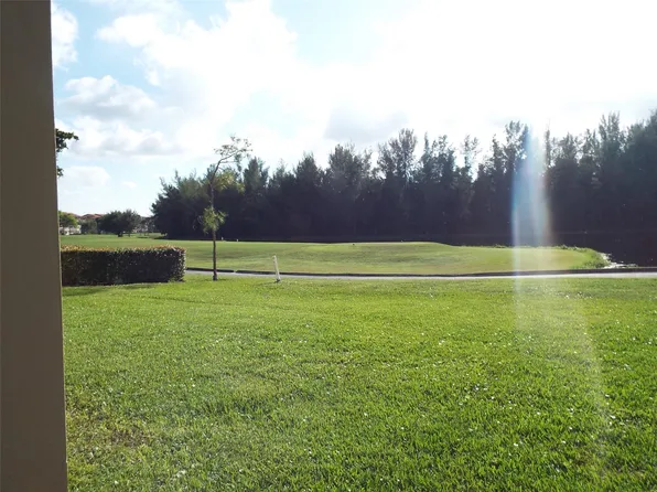 901 SW 138th Avenue #102 C, Pembroke Pines, FL 33027
