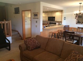 316 Whiteface Inn Ln APT 33, Lake Placid, NY 12946