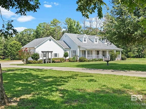 2nd image of 49391 Rabun Rd