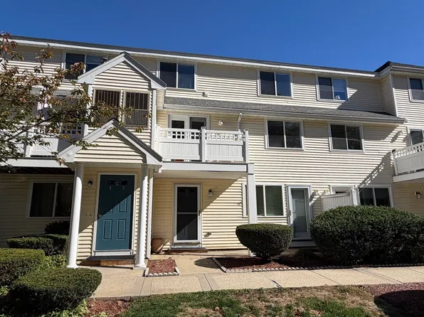 360 Littleton Rd Unit C5, Chelmsford, MA 01824
