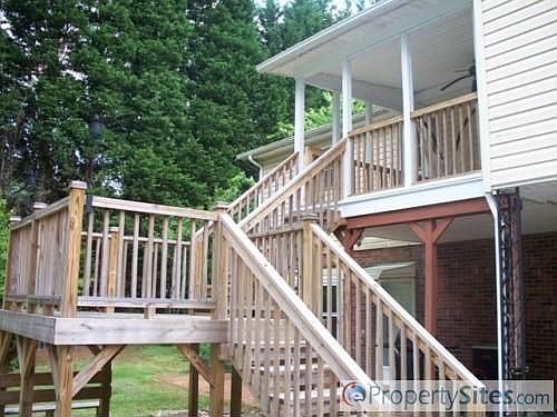 4th image of 7004 Montague Rd