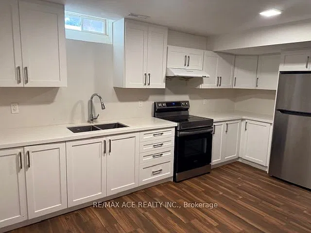 2 bed, $1,600 — Photo 4